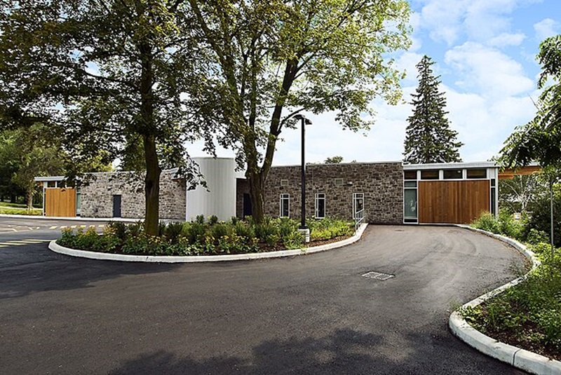 By Halton Hills Public Library from Halton Hills, Canada - 2011-12 Acton Branch, CC BY 2.0, https://commons.wikimedia.org/w/index.php?curid=62232153