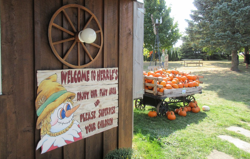 Herrle's Country Market