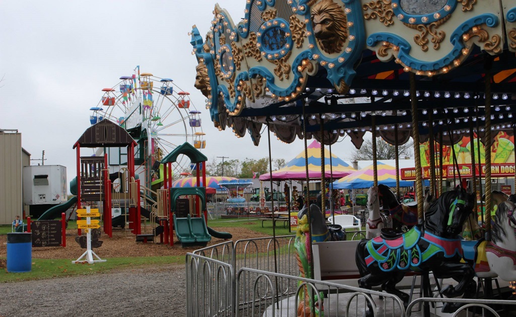 Midway Rides - Burford Fair