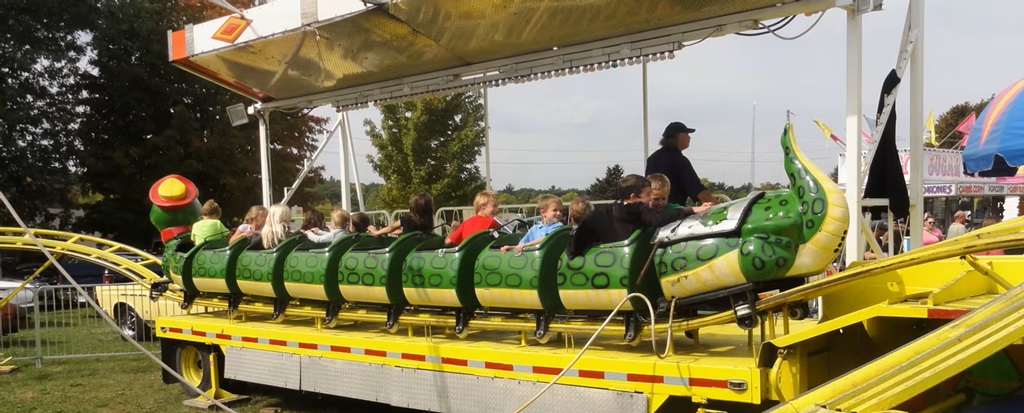 Midway Ride - Donnybrook Fair