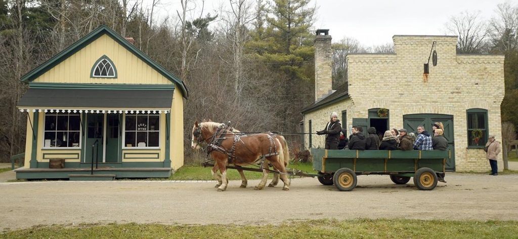 Horse and wagon