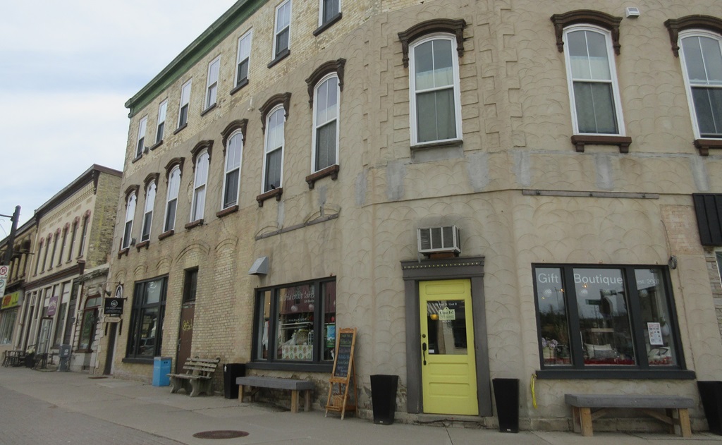 Downtown Stores