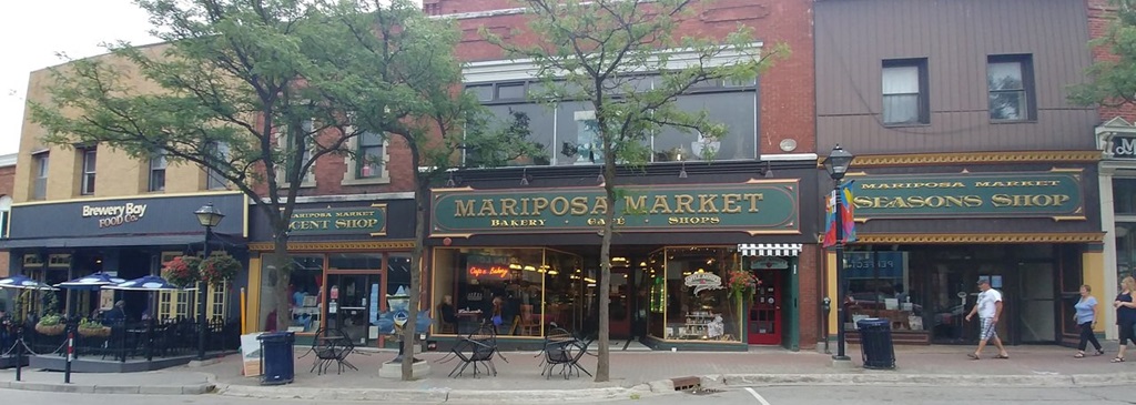 Mariposa Market