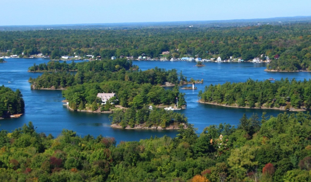 1000 Thousand Islands