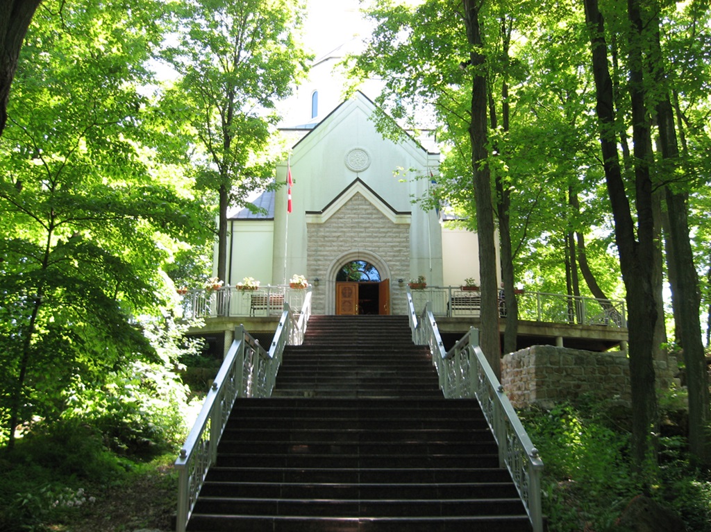 Holy_Transfiguration_Serbian_Orthodox_Monastery_in_Milton,_Ontario - Djuradj Vujcic