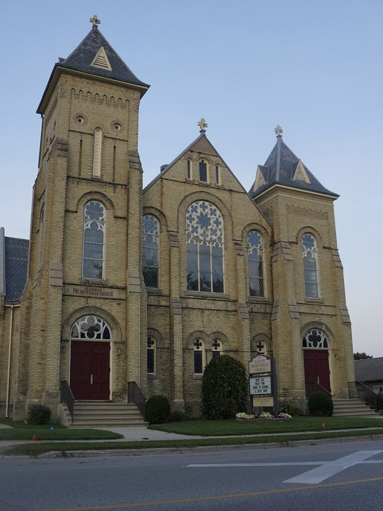 Glencoe_Presbyterian_Church_-_Glencoe,_ON