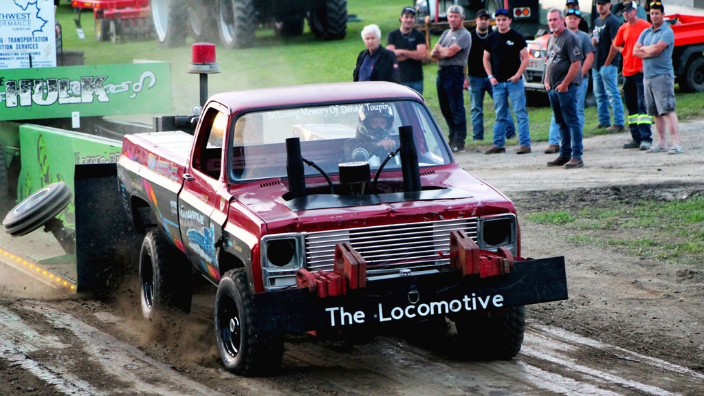 Truck pull at the Chesterville Fair