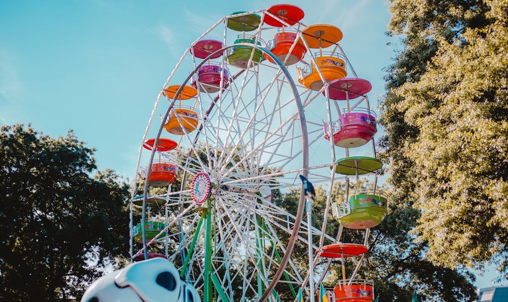 Midway - Lakefield Fair