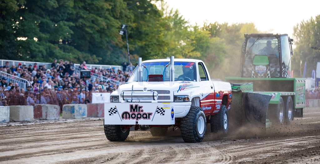 Truck Pull - Fergus Fall Fair