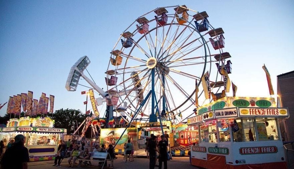 Kenora Fair - Midway Rides
