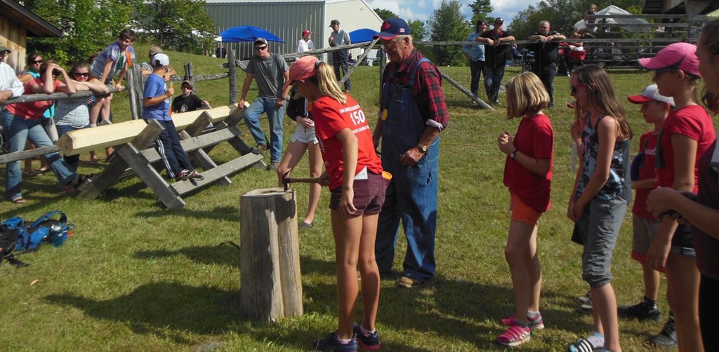 Maberly Fair - Lining up to Nail It.