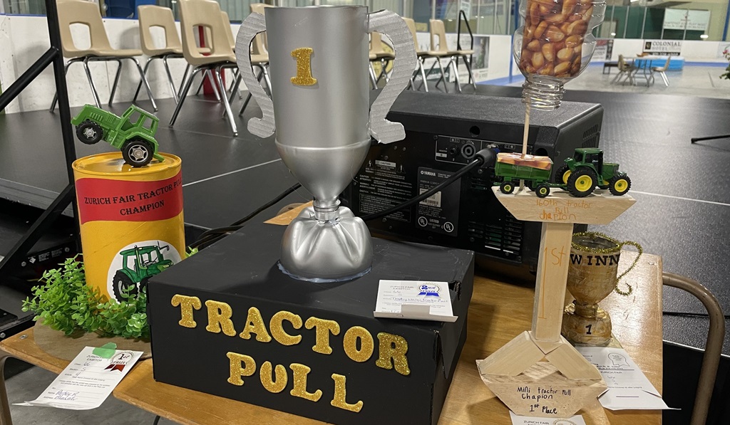 Tractor Pull Display at the Zurich Country Fair