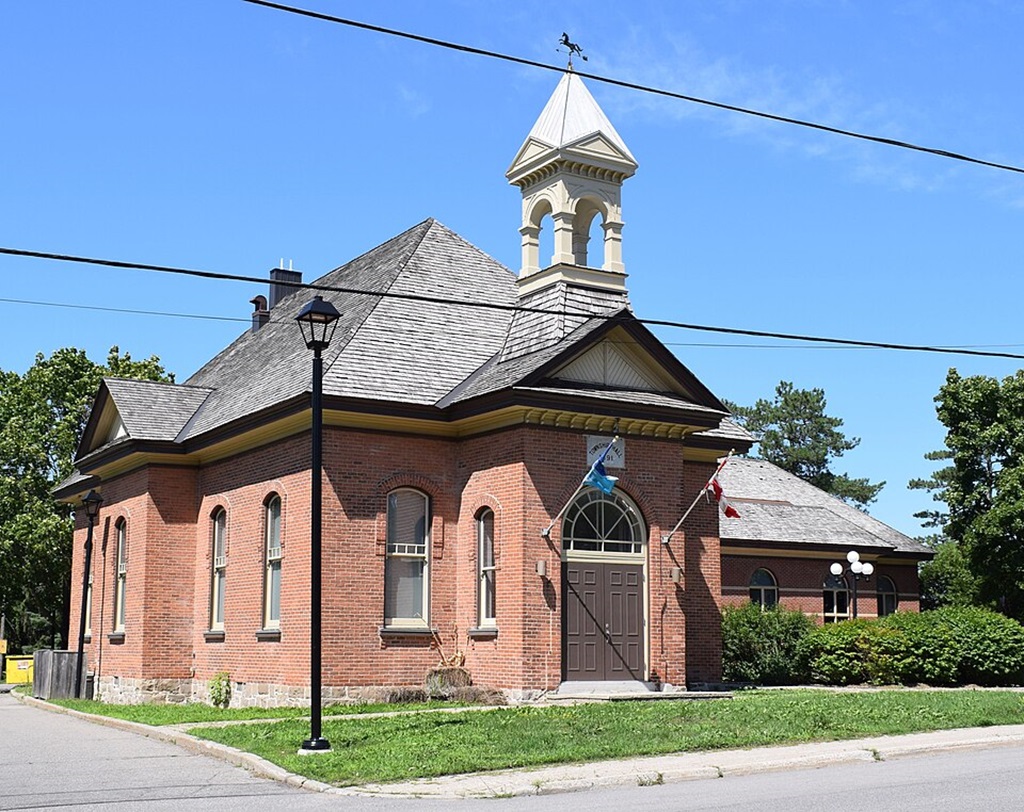 Old Former Town Hall